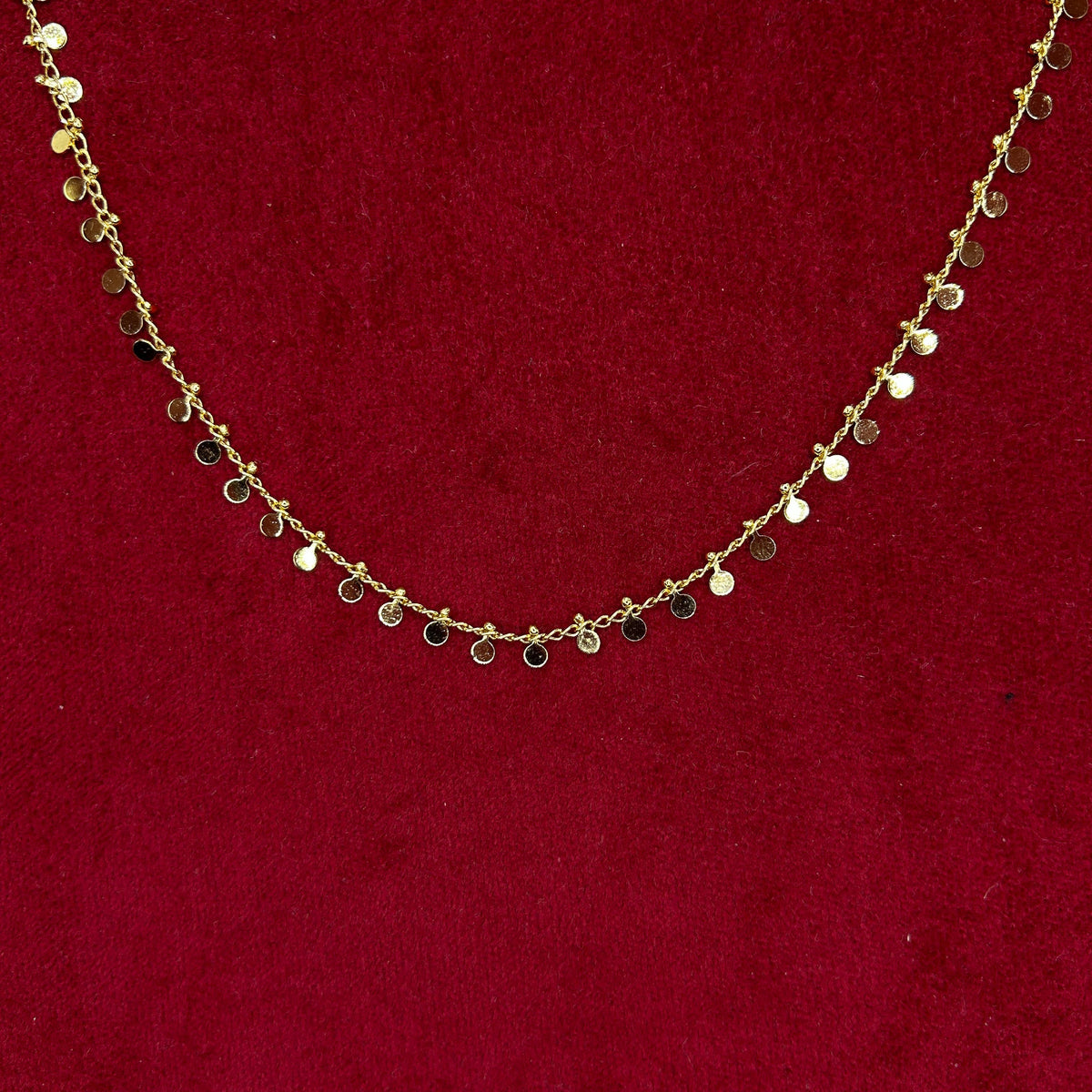 Neve Necklace