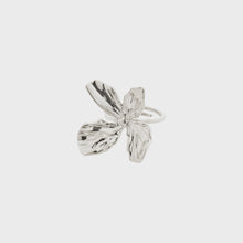 Load image into Gallery viewer, Dream Statement Flower Ring Silver Plated