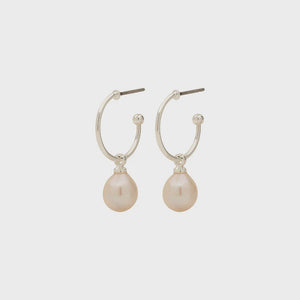 Eila Pearl Earrings in Silver