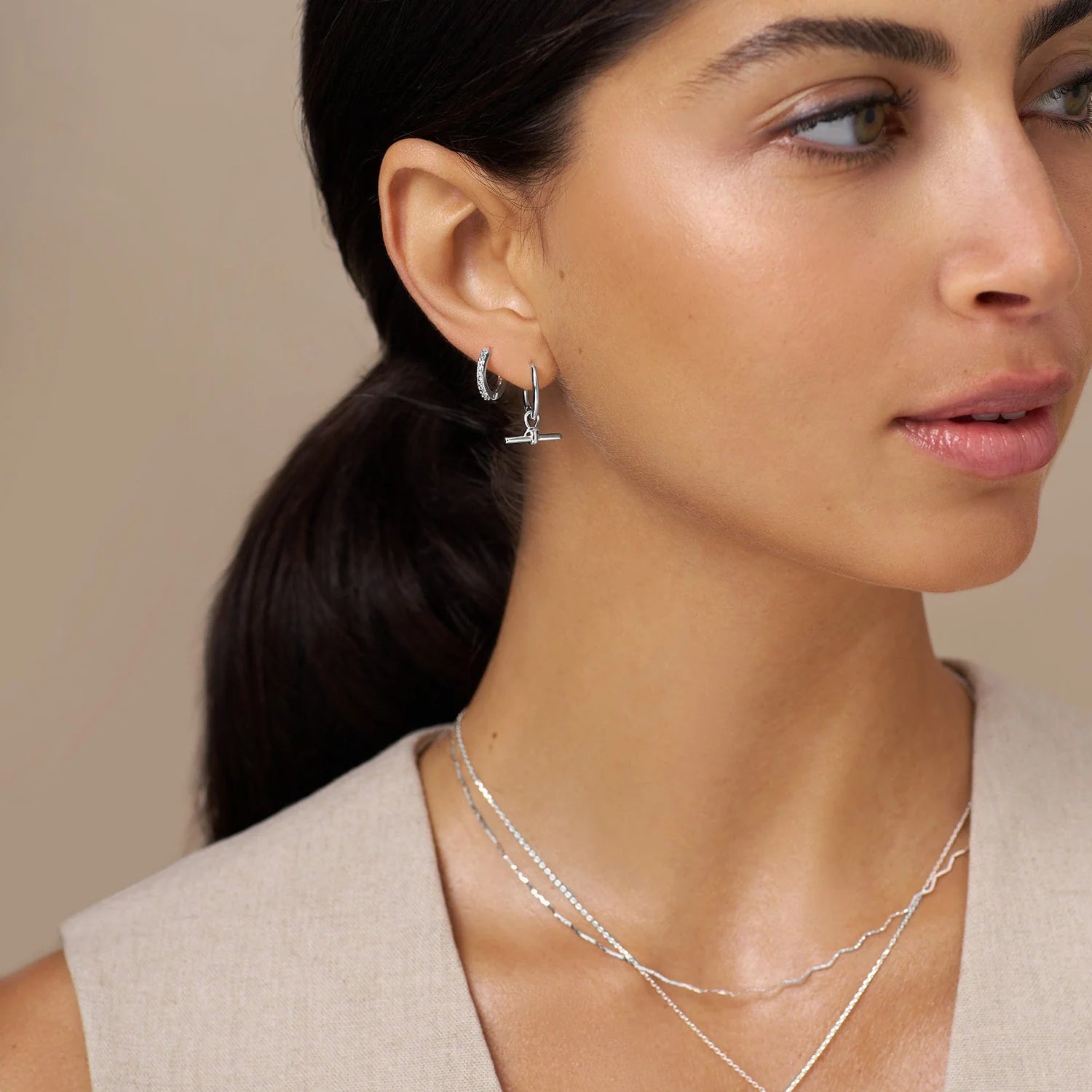 Dainty T-Bar Knot Hoop Earrings / 925 Silver Plated
