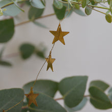 Load image into Gallery viewer, Brass Star Christmas Garland