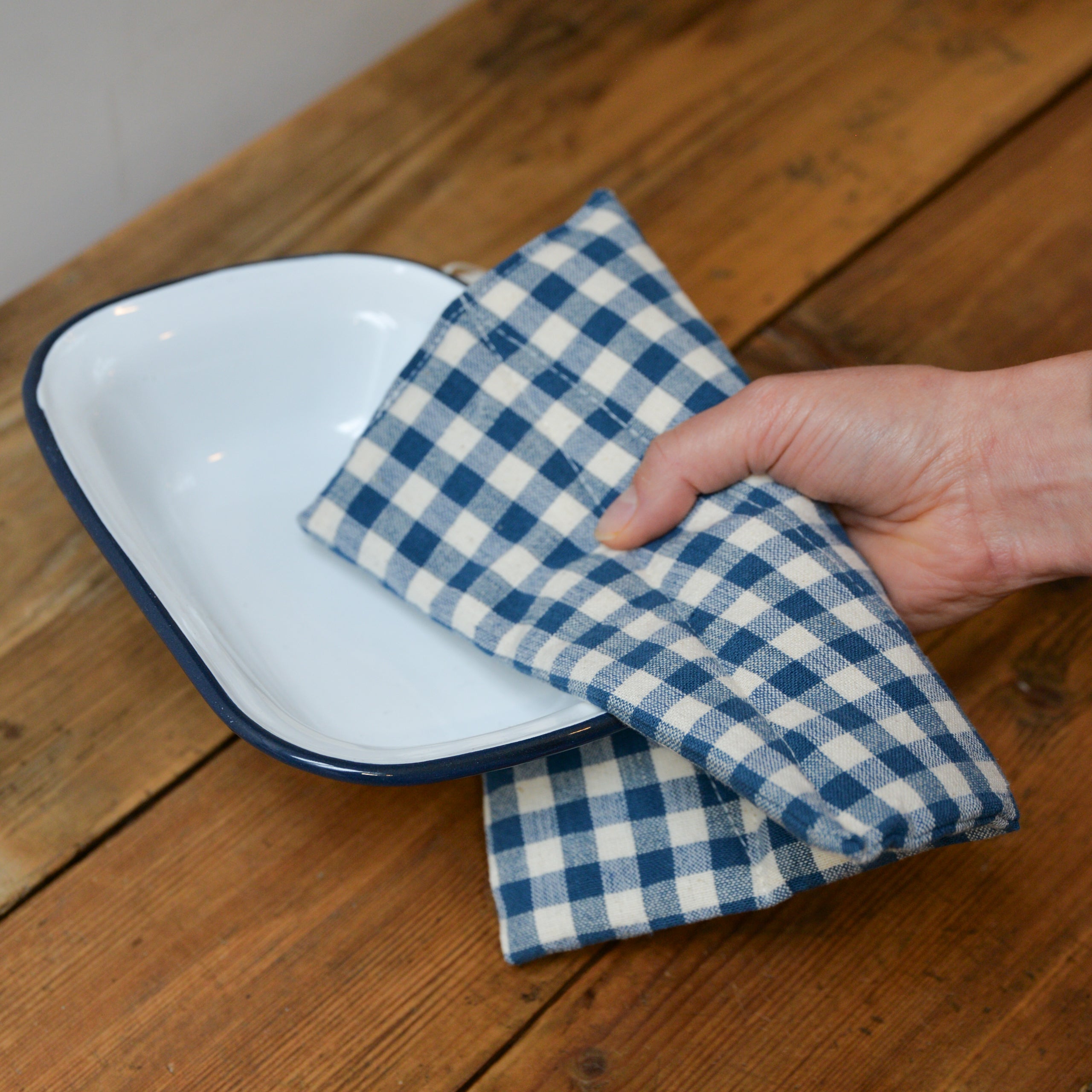 Blue and White Gingham Check Pot Holder – Mon Pote