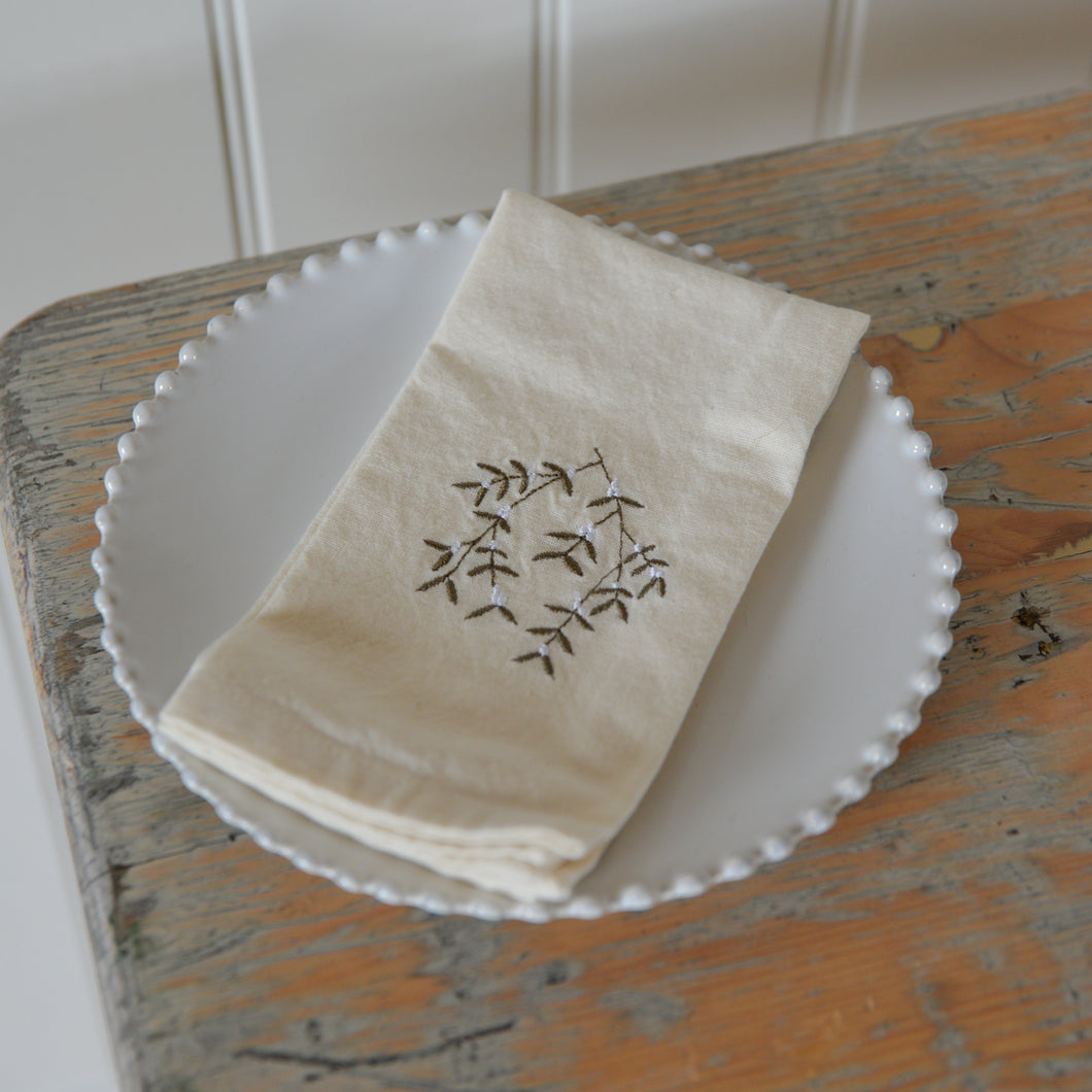 Embroidered Linen Napkin / Mistletoe