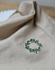 Embroidered Napkin / Christmas Wreath