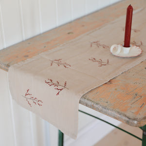 Embroidered Table Runner / Winter Berries