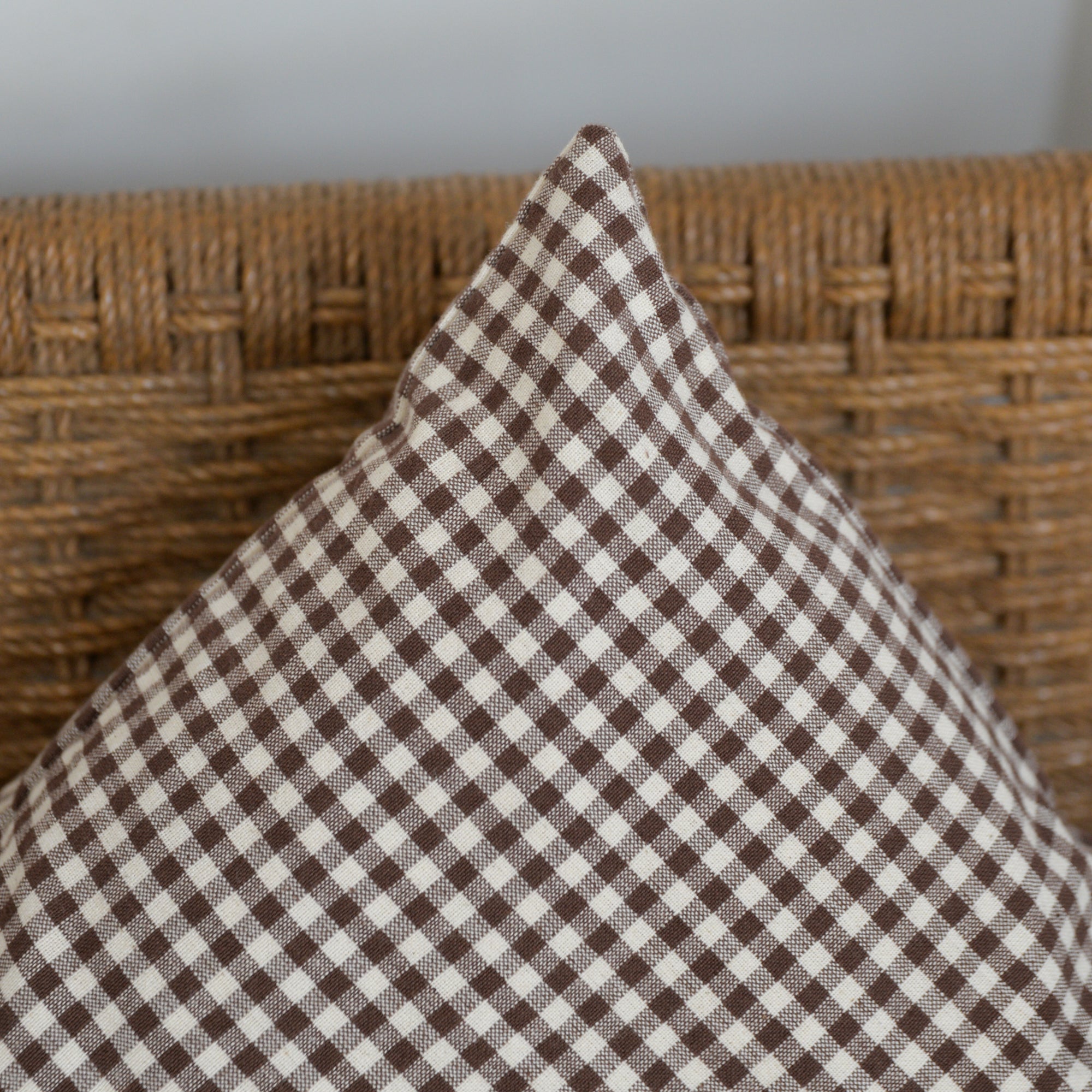 Gingham Cushions With Filler Brown/Grey