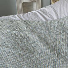 Load image into Gallery viewer, Quilt Light Blue Gingham 130 x 180