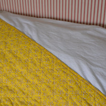 Load image into Gallery viewer, Quilt Yellow with White Flowers 130 x 180