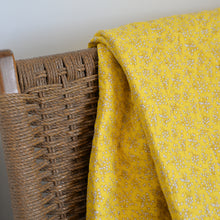 Load image into Gallery viewer, Quilt Yellow with White Flowers 130 x 180
