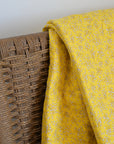 Quilt Yellow with White Flowers 130 x 180