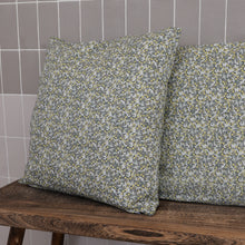 Load image into Gallery viewer, Vintage Style Lemon Cushion / 50x50