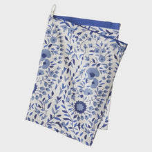 Load image into Gallery viewer, Printed Floral Tea Towels / Indigo