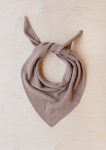 Merino Triangle Scarf / Coffee