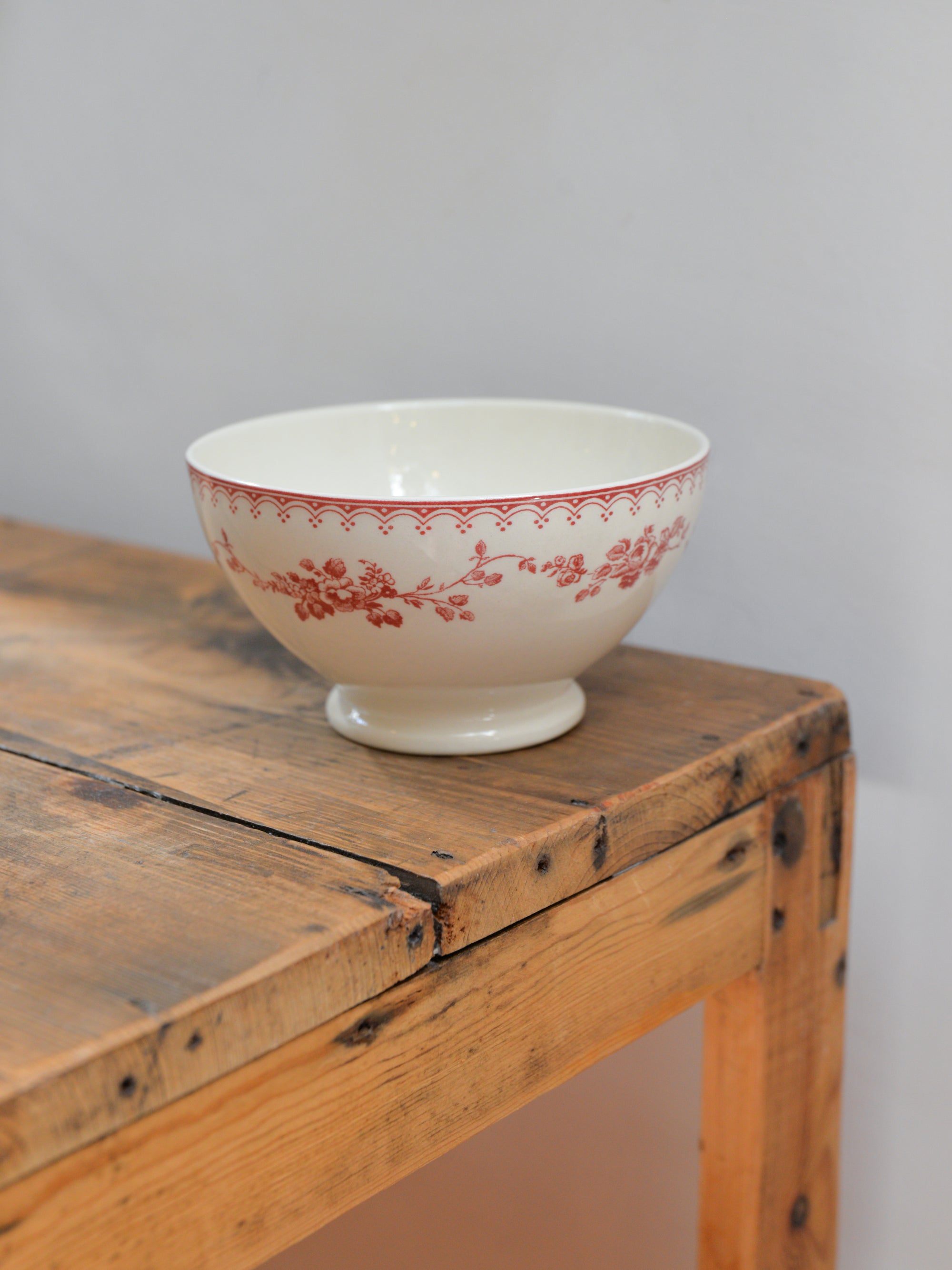 Faustine Patterned Floral Bowl / Burgundy
