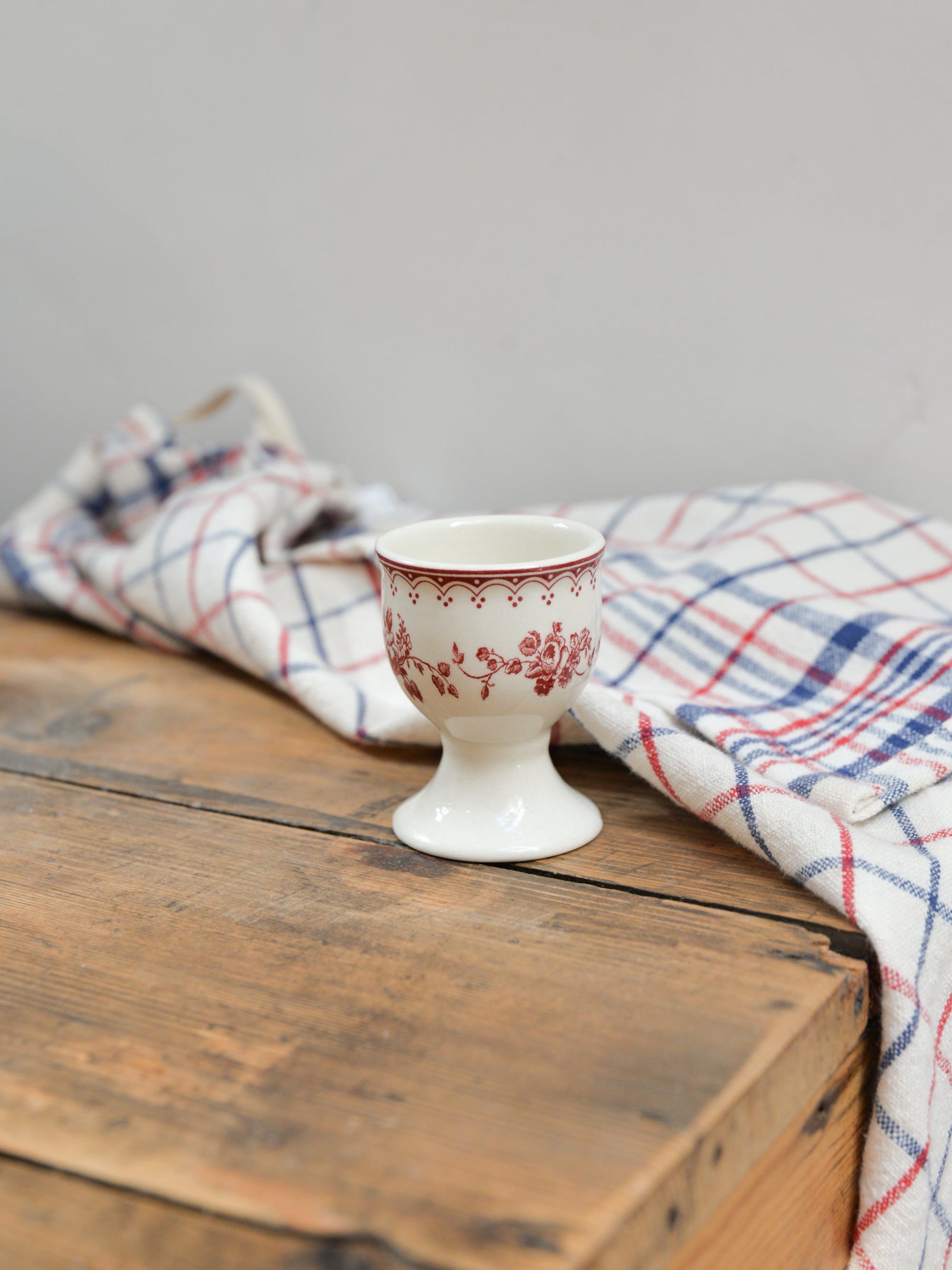 Faustine Patterned Floral Egg Cup / Burgundy