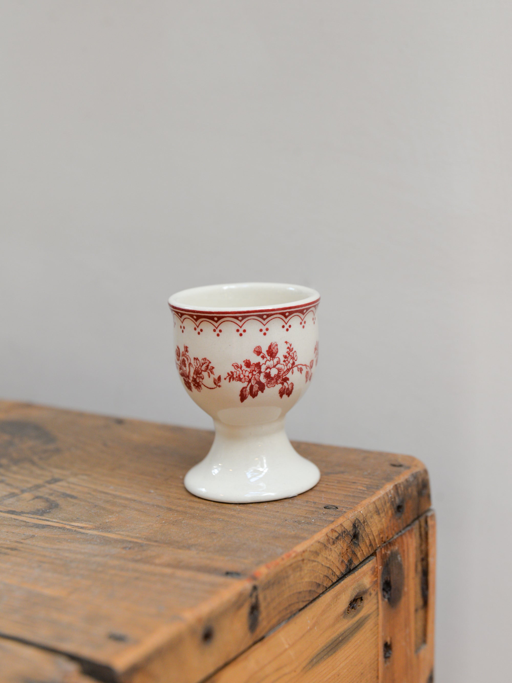 Faustine Patterned Floral Egg Cup / Burgundy