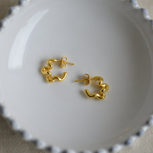 Wiggle Gold Earrings / Small