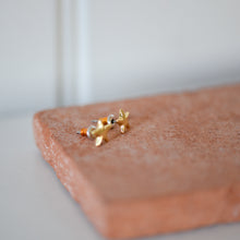 Load image into Gallery viewer, Andre Star Stud Earrings / Gold