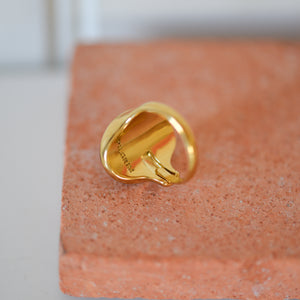 Between Ring / Gold