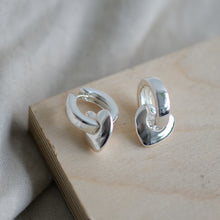 Load image into Gallery viewer, Chunky Silver Plated Hoops Drop Hearts
