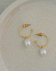 Eila Pearl Earrings in Gold