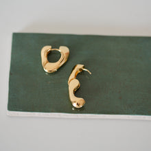 Load image into Gallery viewer, Free Hoop Earrings / Gold