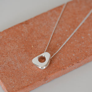 Free Pendant Necklace / Silver