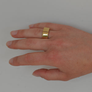 Friends Chunky Ring in Gold