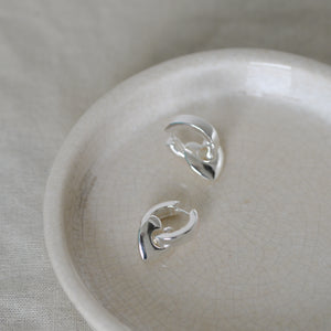 Iokaste Chunky Heart Hoops