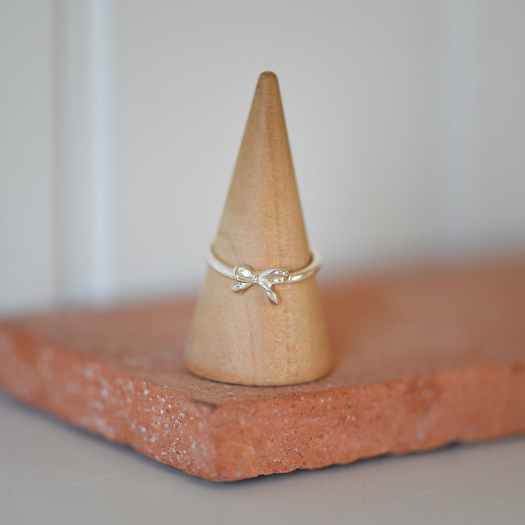 Lulu Bow Stack Ring/ Silver