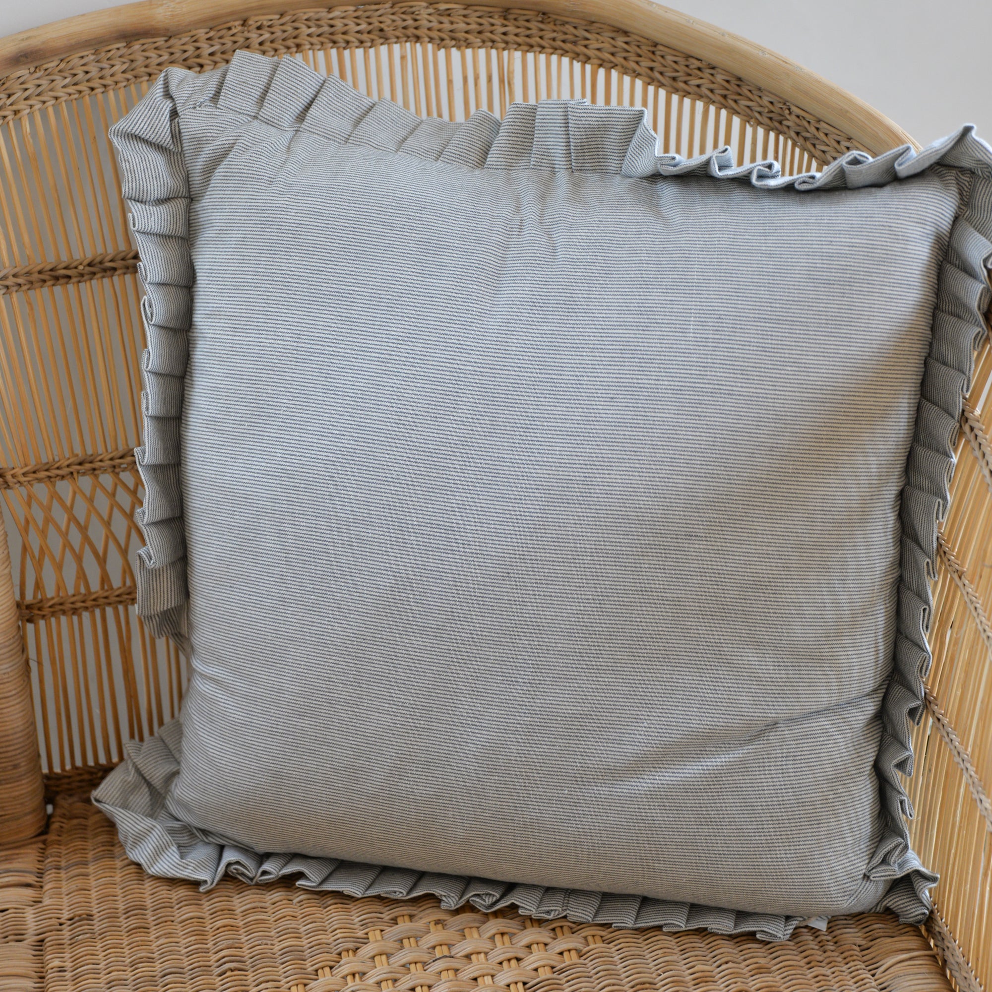Pin Stripe Frill Cushion / Charcoal Grey