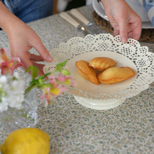 Load image into Gallery viewer, Maja Pedestal Bowl / Small