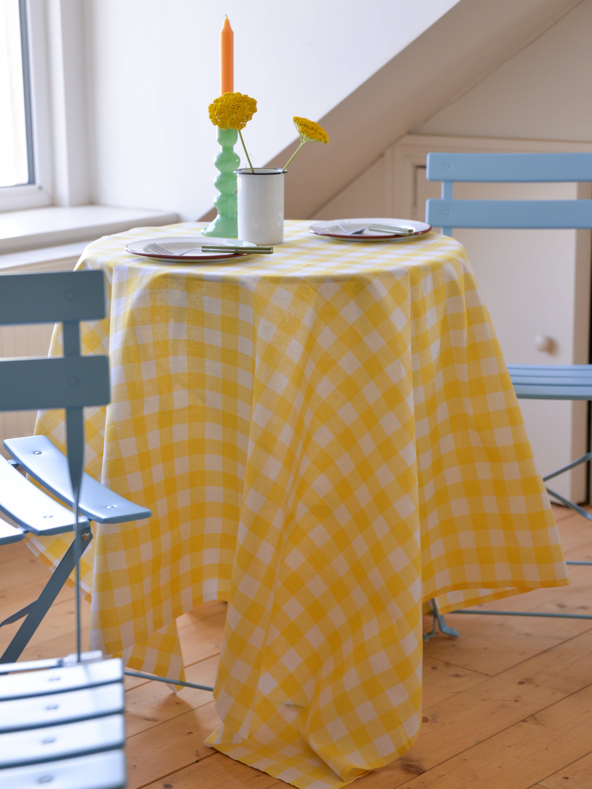 Gingham Tablecloth / Yellow