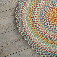 Load image into Gallery viewer, Carnival Oval Jute Rug / 2&#39;3 x 4 ft (69 x 122 cm)