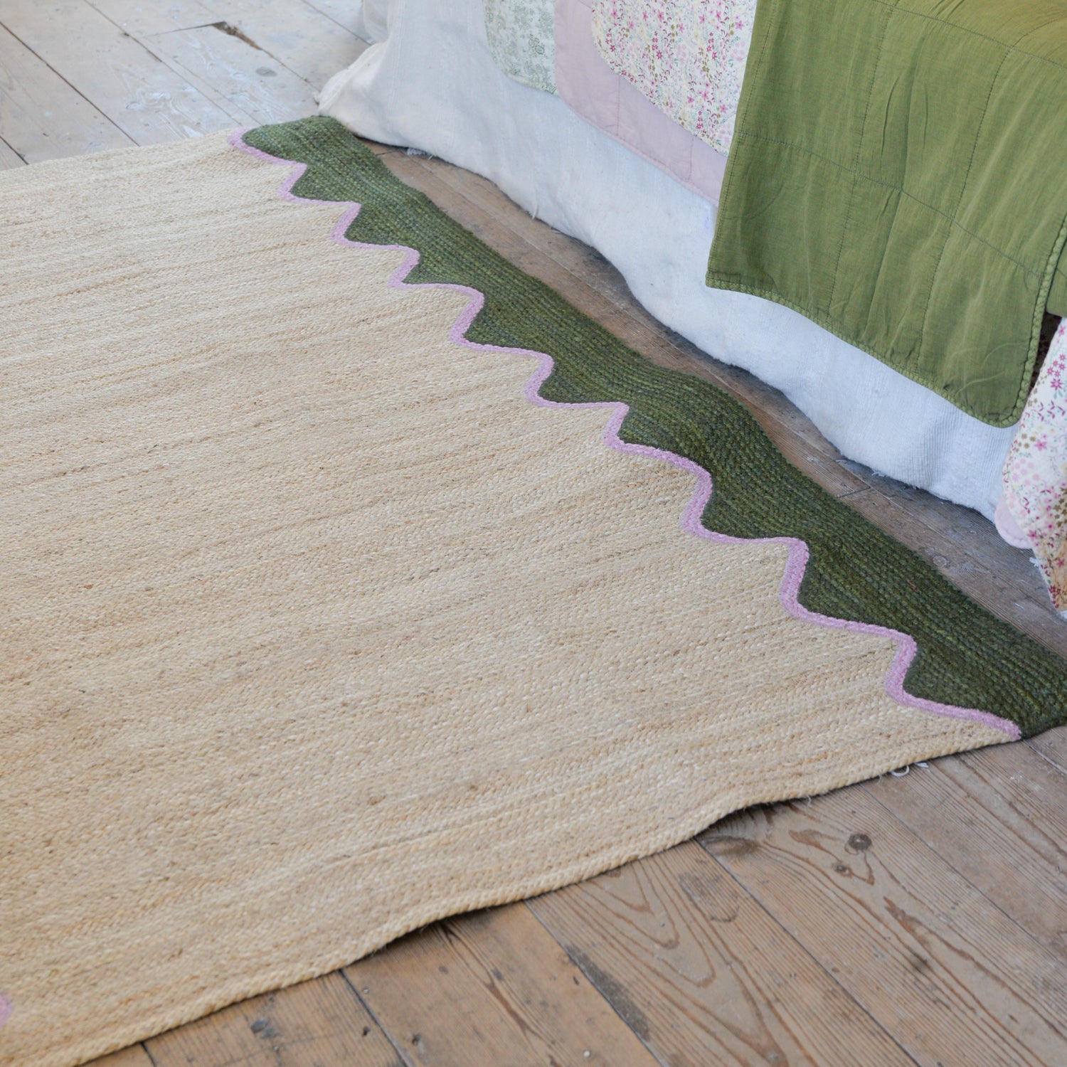 Olive Wave Jute Rectangle Rug / Sizes