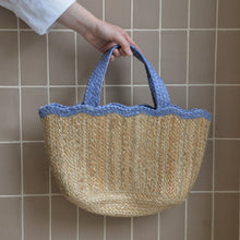 Load image into Gallery viewer, Scallop Jute Tote Bag / Colours