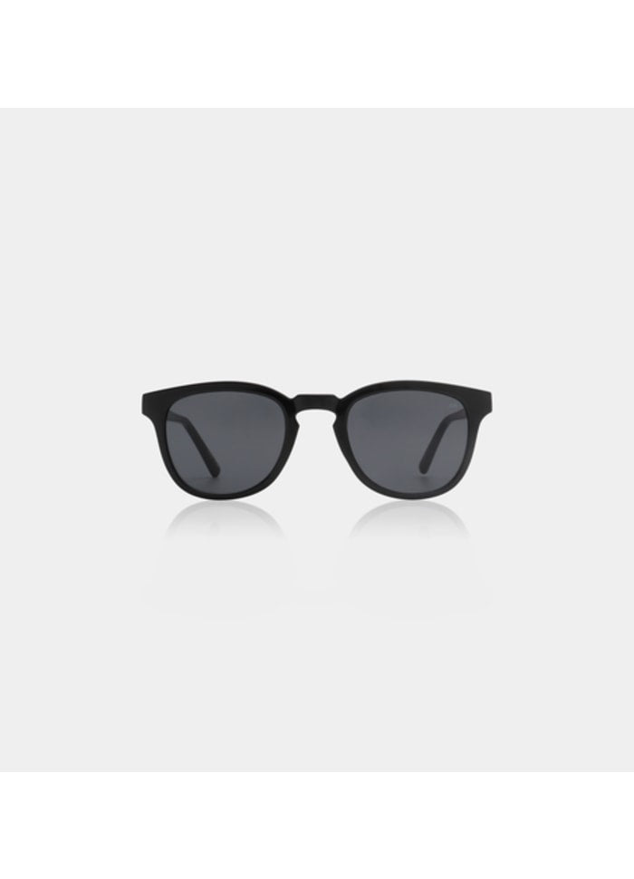 Bate Sunglasses / Black
