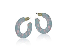 Load image into Gallery viewer, Big Metal London Denise Resin Hoop Earrings in Grey and Pink