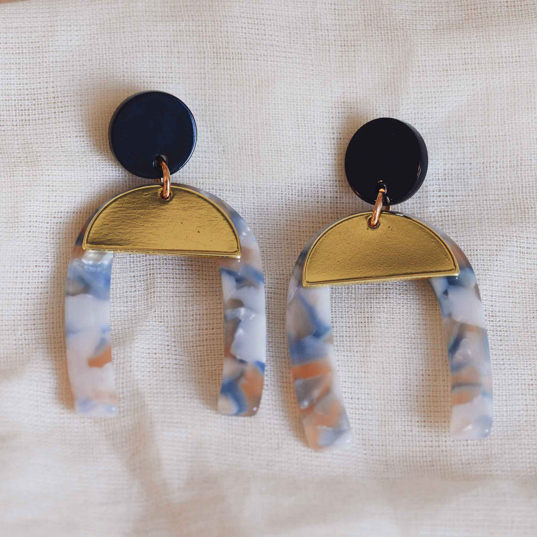 Claudia Arch resin Earrings in Blue and Brown
