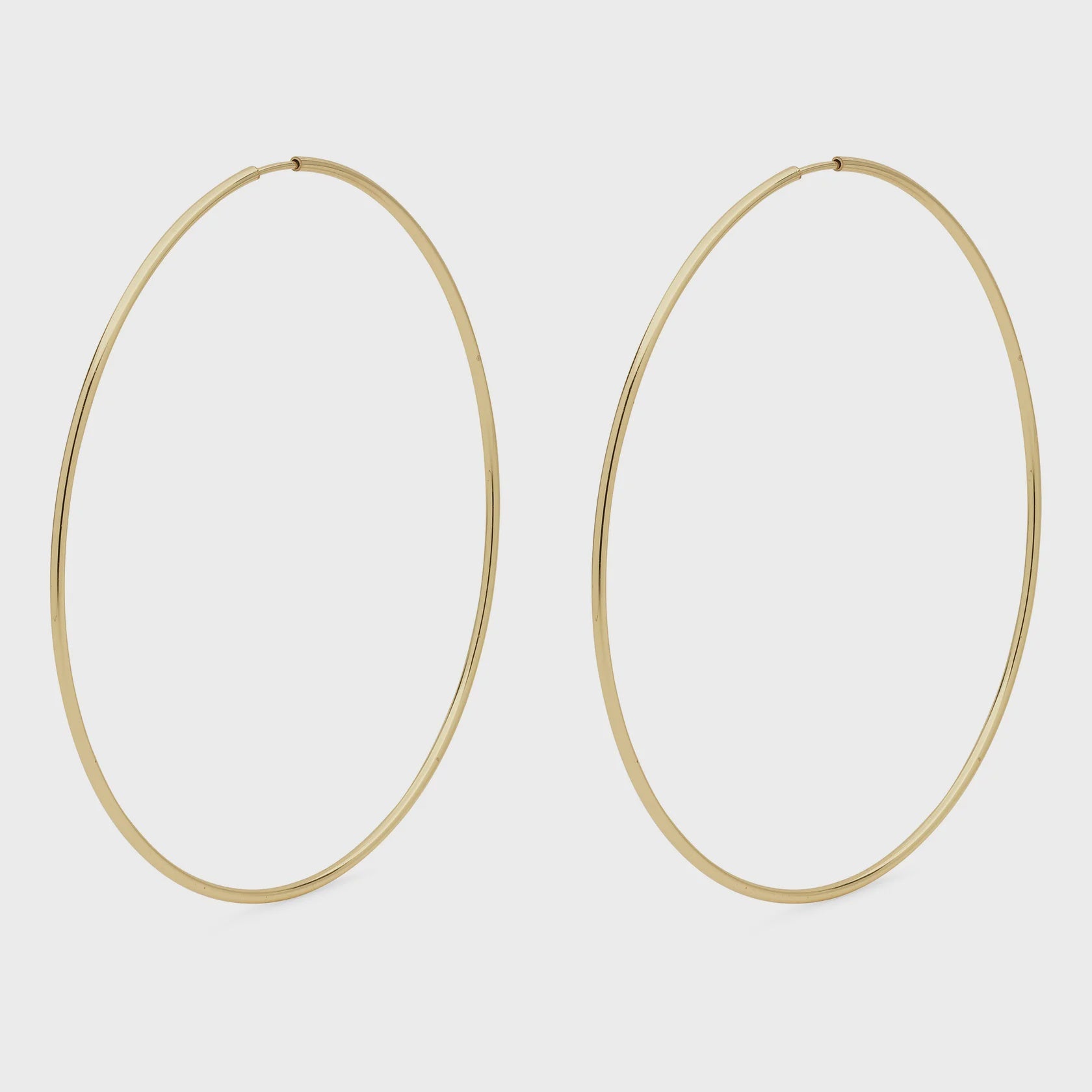 Sanne Large Hoop Earrings in Gold or Silver