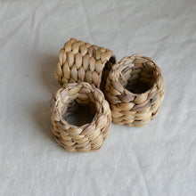 Load image into Gallery viewer, Braided Napkin Ring