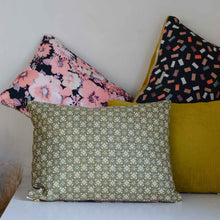 Load image into Gallery viewer, Doris for HK Living: Printed Cushion Floral