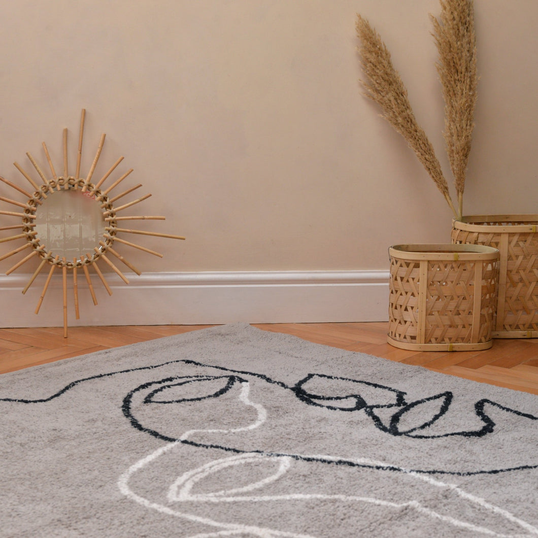 Visage Two Shaggy Rug in Grey with Natural / Black in Organic Cotton 140x200