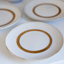 Load image into Gallery viewer, HK Living 70s Inspired Dessert Plates in Snow