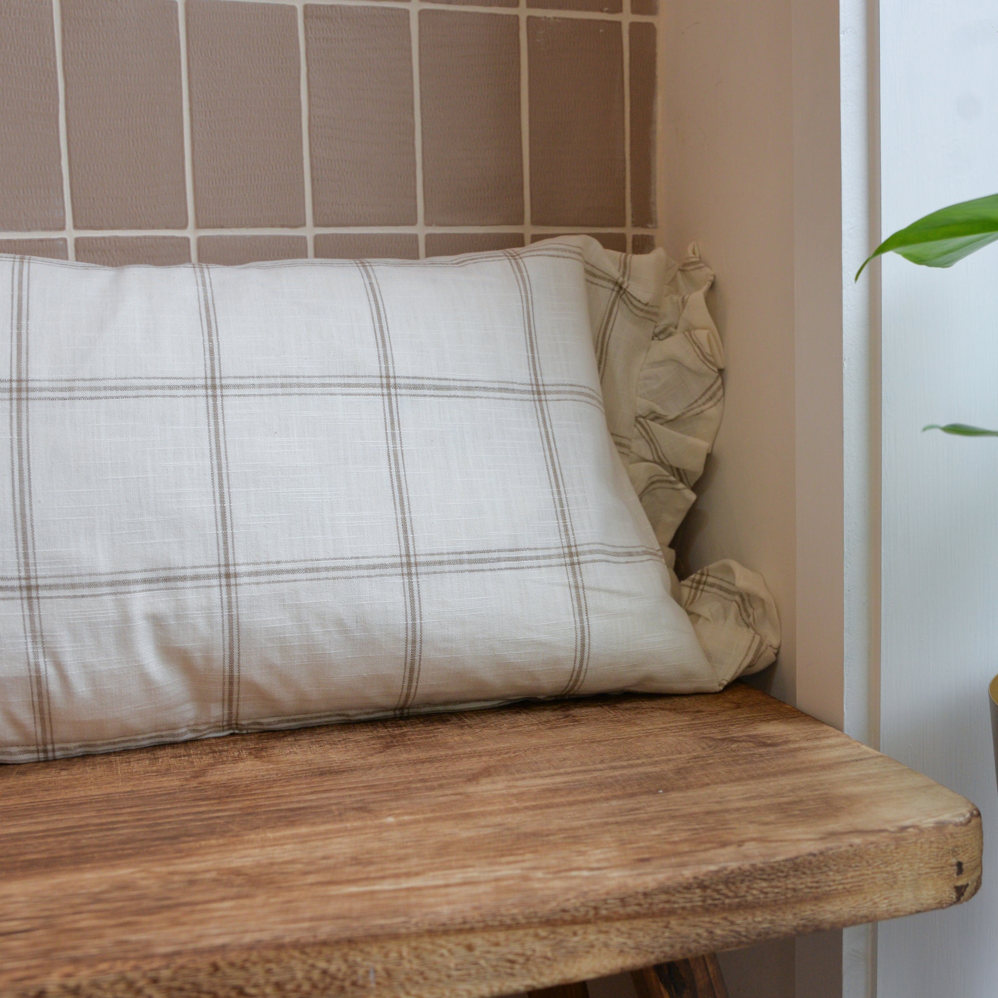 Alma Rectangle Grid Cushions / 35 x 65cm