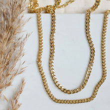 Load image into Gallery viewer, Pilgrim Blossom Curb Chain Necklace in Gold 