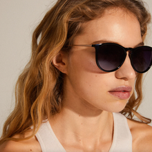 Load image into Gallery viewer, Pilgrim Vanille Gold-Plated Sunglasses / Styles