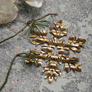 Tin Plate Ornament Snow Flower in Antique Gold