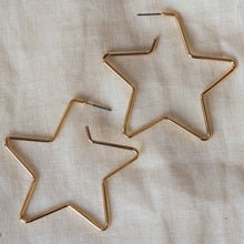 Load image into Gallery viewer, Hermione Star earrings from big metal