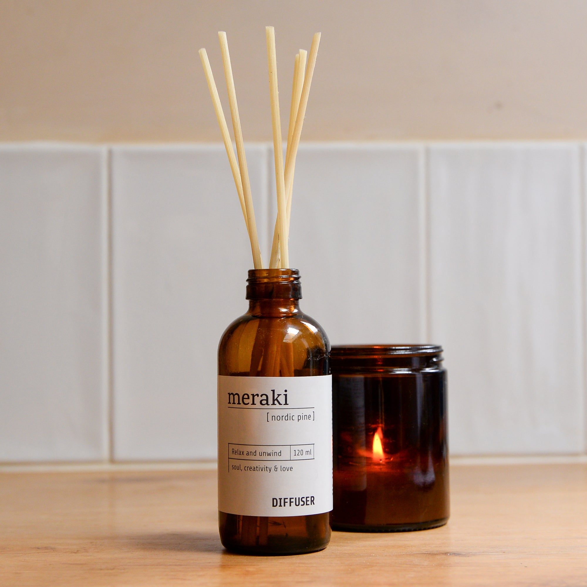 Meraki Scandinavian Nordic Pine